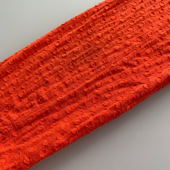 Madewell Textured Dot Button Down in Orange | Small - Picture 6 of 6